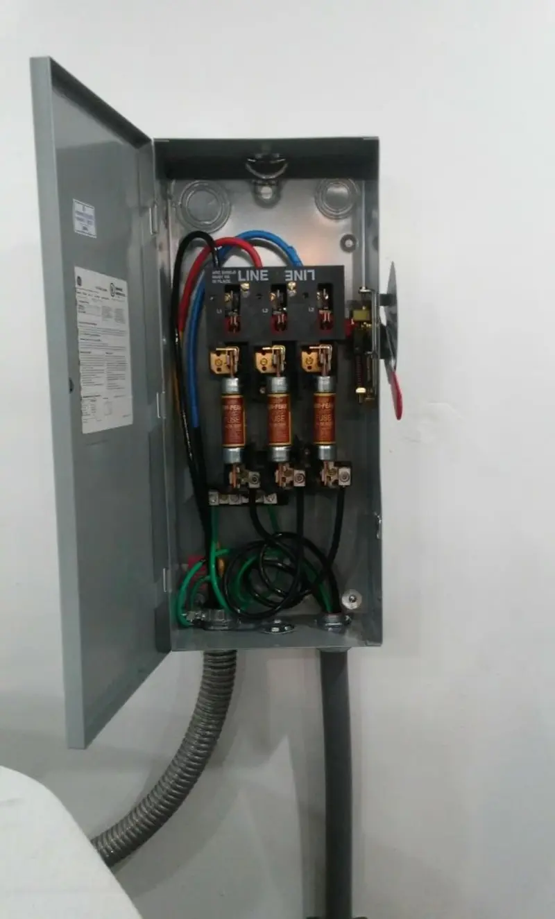 Three-phase disconnect switch installed for Electrical Wiring & Rewiring in Cato
